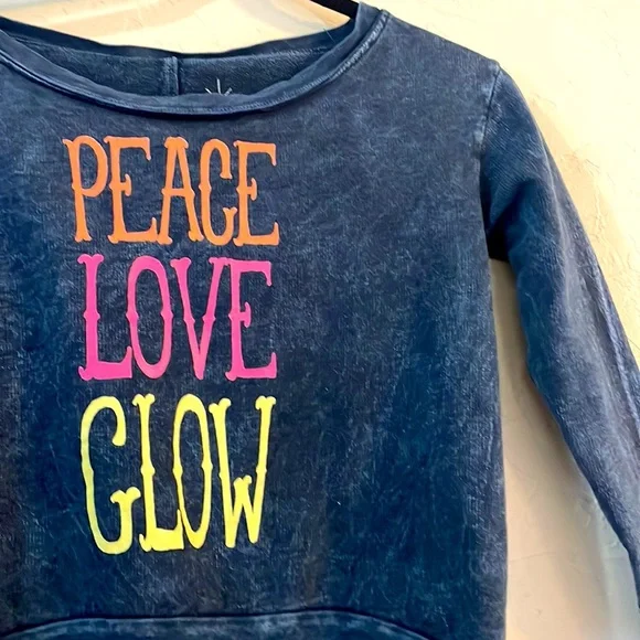 4/$20 LIFE CLOTHING CO. | Top - Picture 2 of 4